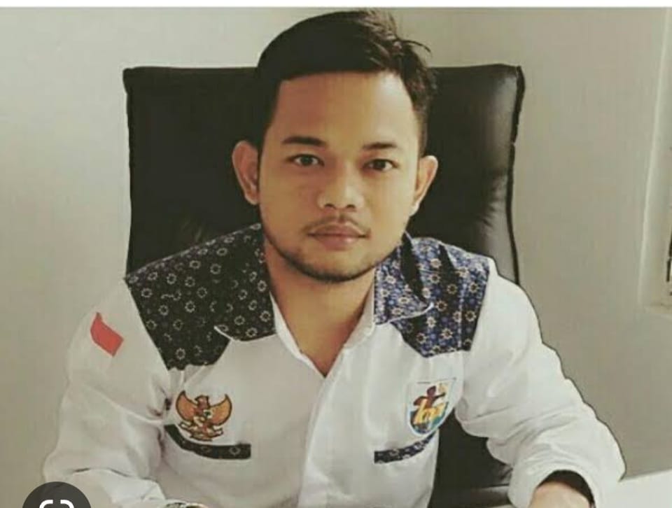 Ditengah Kemiskinan Ekstrem Ketua DPRD Kabupaten Bekasi Diberi Mobil Camry Dari Uang Rakyat Melalui PJ Bupati Bekasi