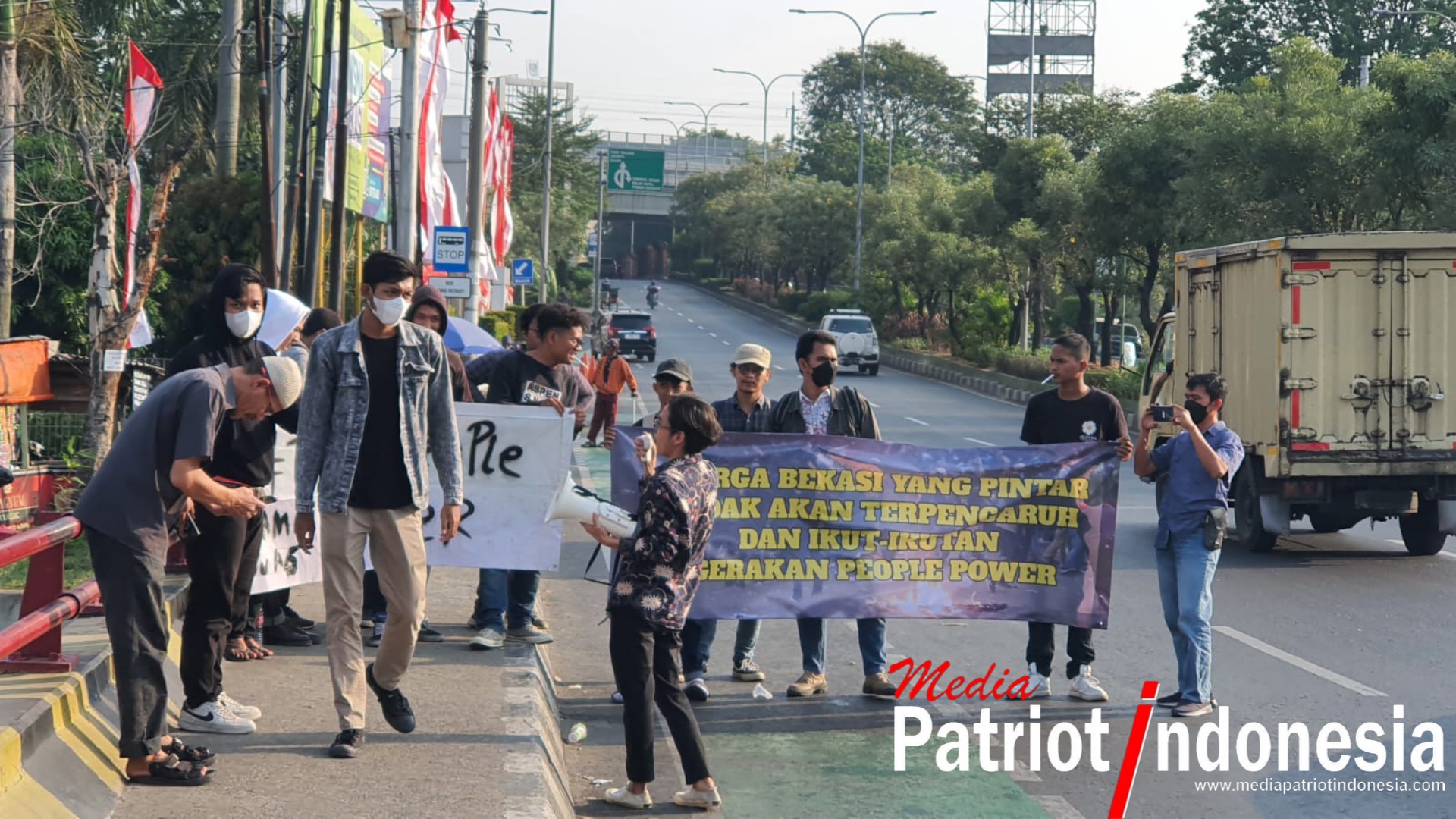 Organisasi Gerakan Perubahan Mahasiswa Bekasi Tolak Aksi People Power dI Kota Bekasi