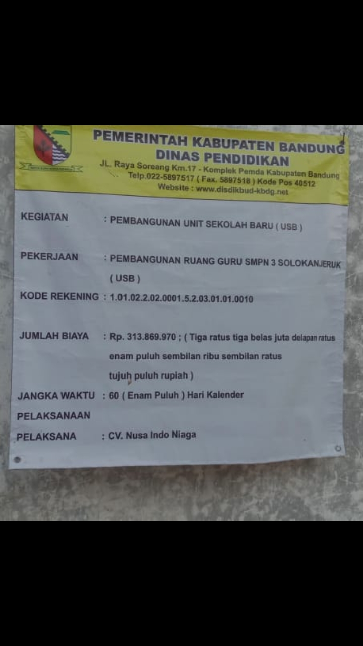 PEMBANGUNAN SEKOLAH UNIT BARU ( USB ) RUANG GURU SMP NEGERI 3 SOLOKAN JERUK BAHANNYA TIDAK SESUAI SPEECK