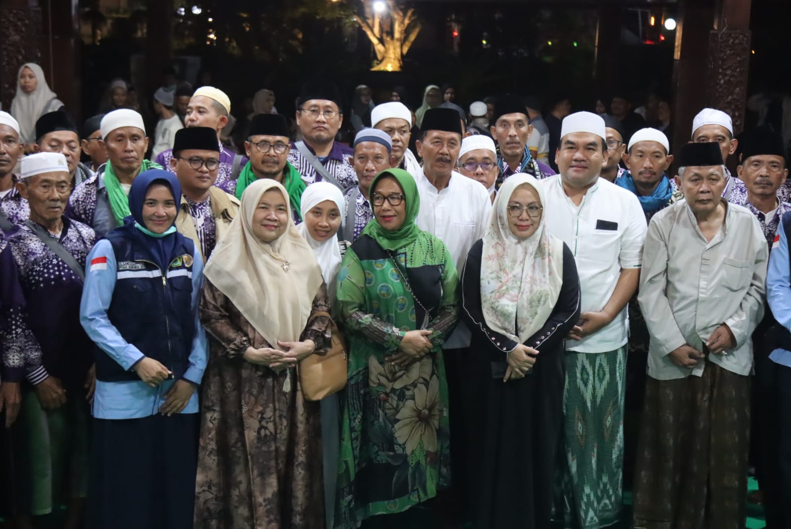 360 Jemaah Haji Kloter 58 SOC di Pendopo Kabupaten‎‎ Blora