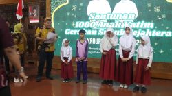 1000 Anak Yatim Piatu dihadirkan Baznas Berkolaborasi dengan Dinas Pendidikan. 1000 Anak Yatim Piatu dihadirkan Baznas Berkolaborasi dengan Dinas Pendidikan.