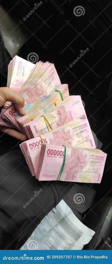 Duga Penyalahgunaan BLT, Warga Desa Resmi Tinggal Kecam Pemotongan Tanpa Musyawarah