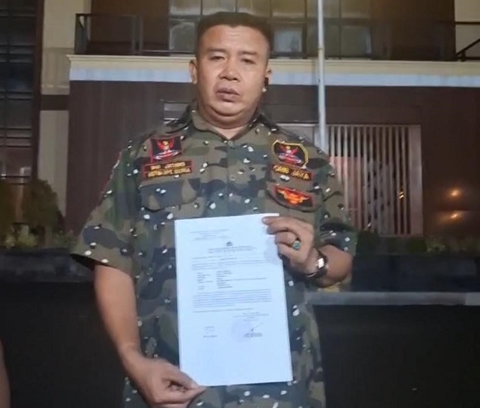 Dwi Jatmiko, Ketua DPC Grib Jaya Kabupaten Blora, Menempuh Jalur Hukum dugaan Penyebaran Informasi Bohong dan Pencemaran Nama Baik ke Mapolres Blora.