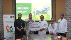 KAI Daop 2 Bandung Salurkan TJSL Lebih dari Rp1,1 Miliar di Tahun 2025 KAI Daop 2 Bandung Salurkan TJSL Lebih dari Rp1,1 Miliar di Tahun 2025